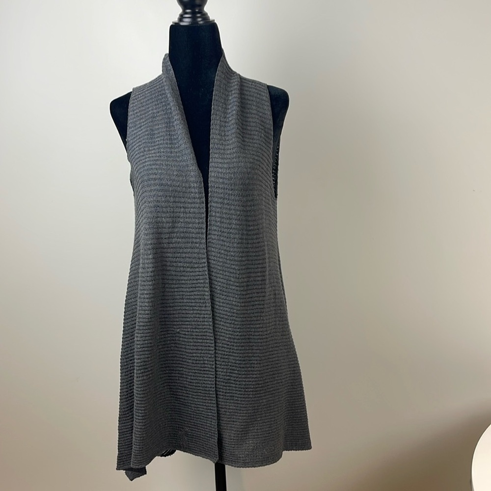 Eileen Fisher Wool open vest size small